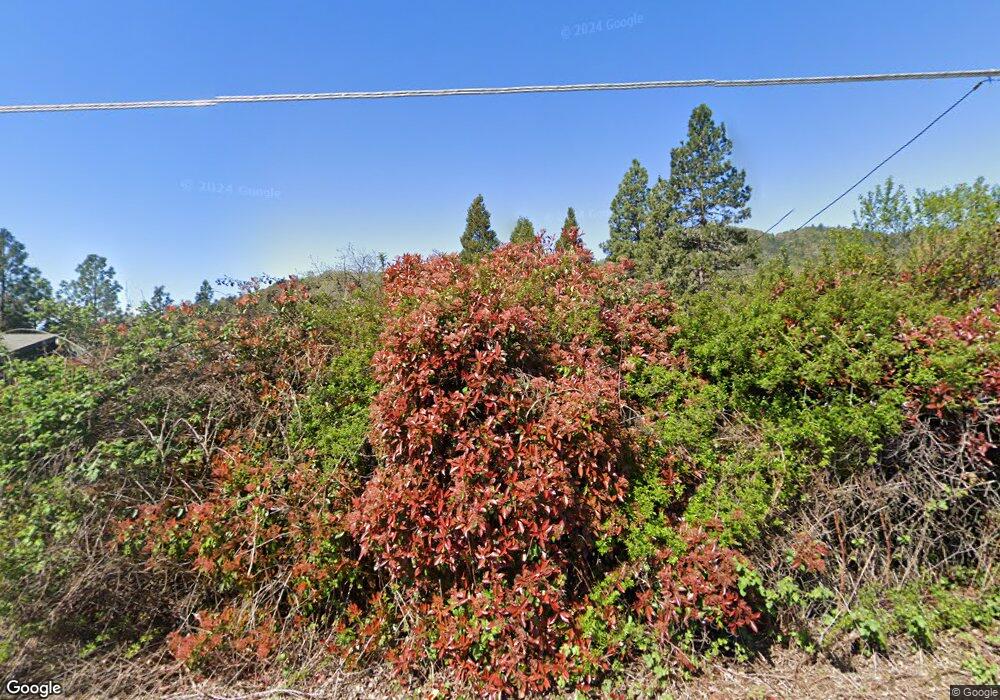 676 W Jones Creek Rd, Grants Pass, OR 97526 - photo 1