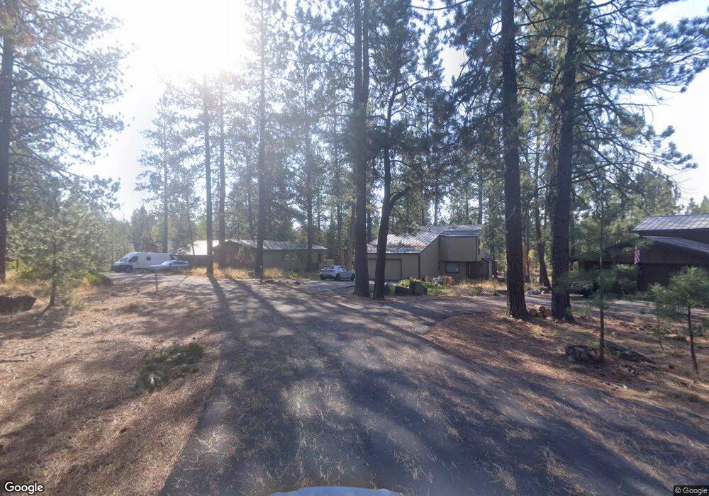 3 Pathfinder Ln unit 17589, Bend, OR 97707 - photo 1