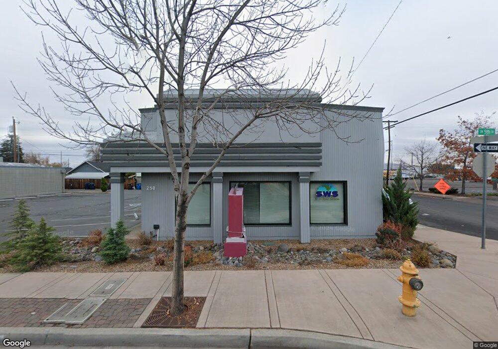 258 SW 5th St unit 2, Redmond, OR 97756 - photo 1