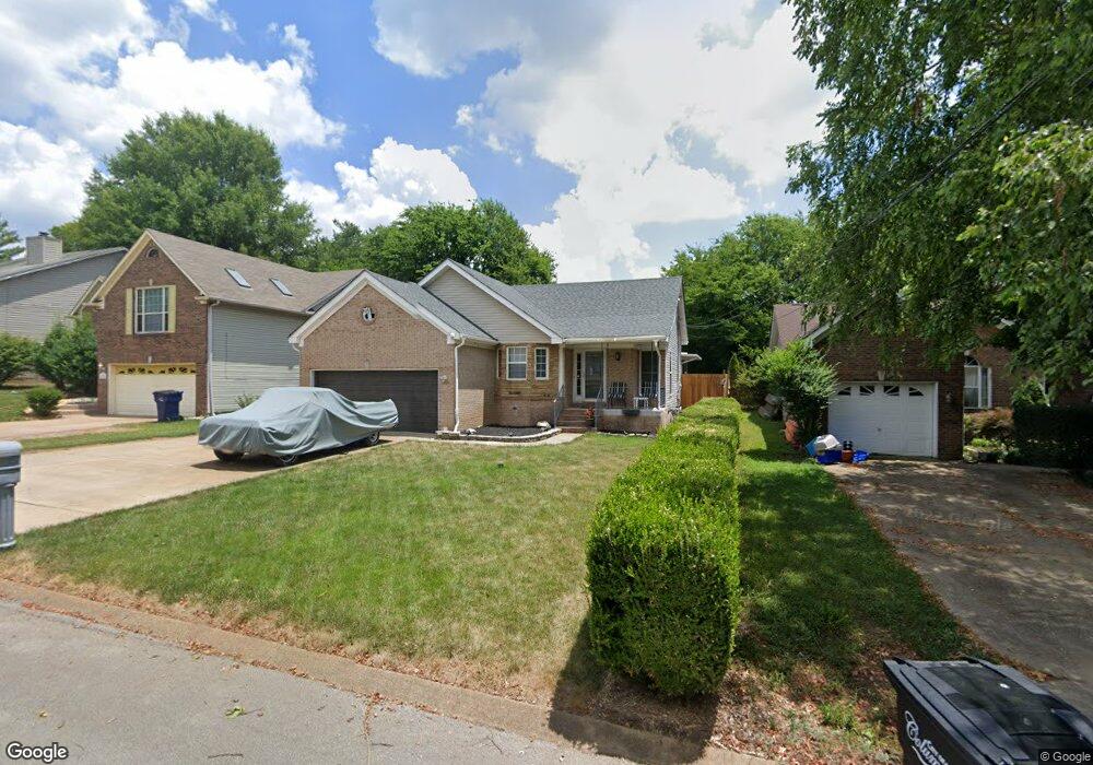 1709 University Dr, Columbia, TN 38401 - photo 1