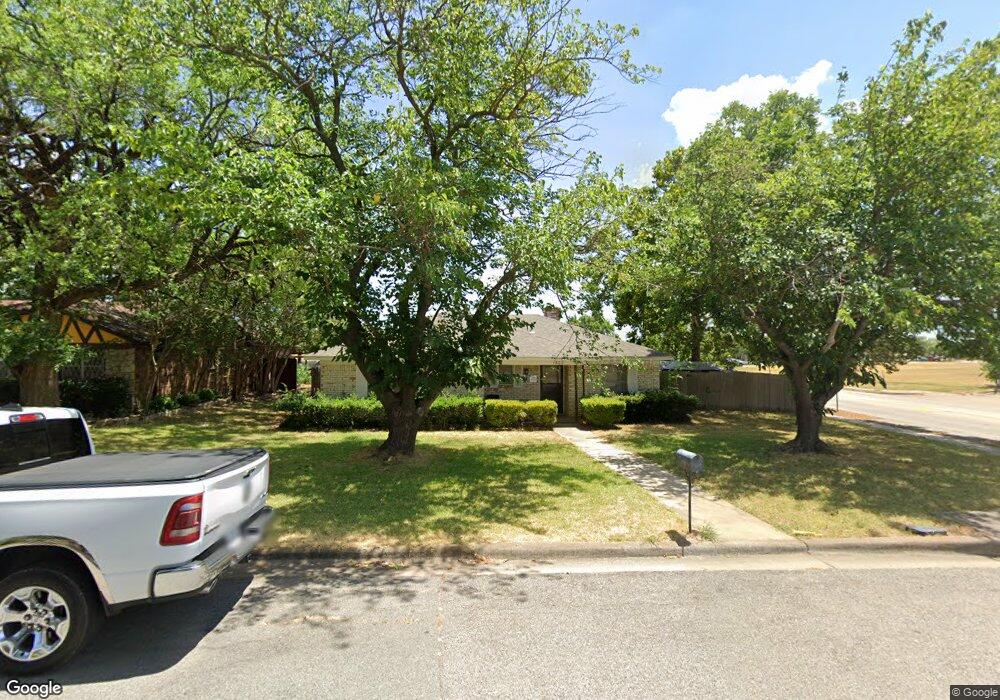 802 Starlight Dr, Sherman, TX 75090 - photo 1