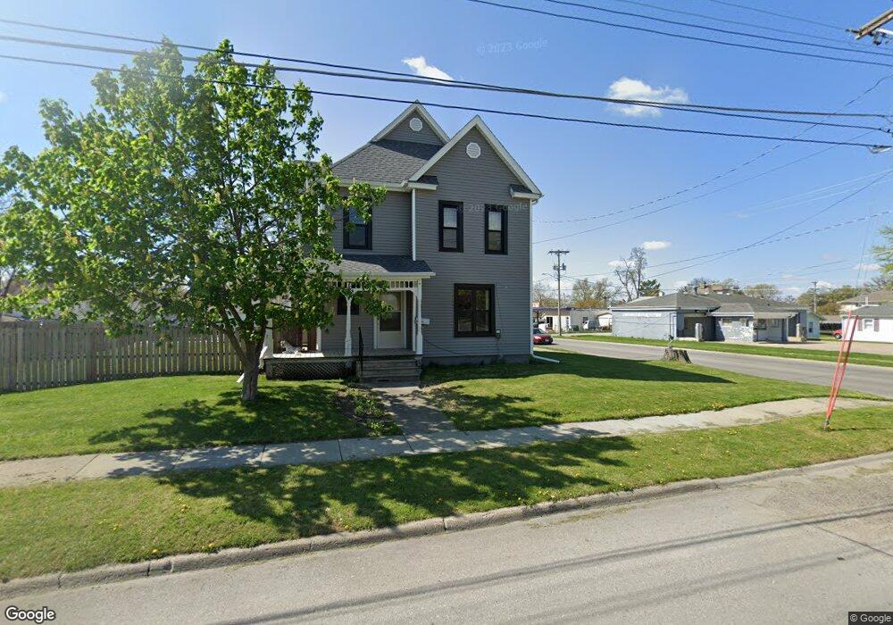 723 N 2nd Ave W, Newton, IA 50208 - photo 1