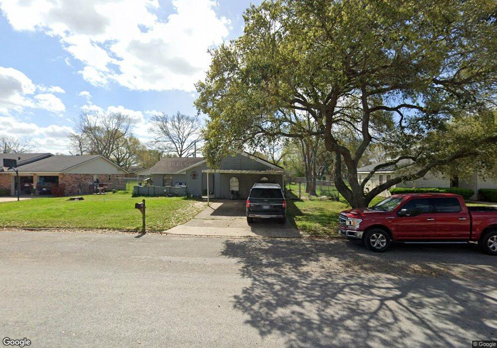 737 Clubside Dr, East Bernard, TX 77435 - photo 1