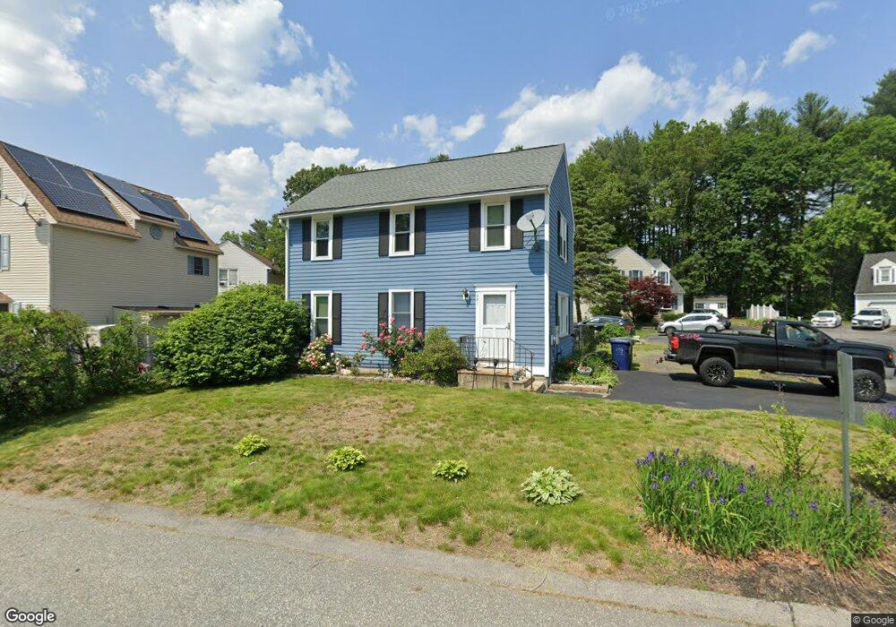 681 Hypine Rd, Dracut, MA 01826 - photo 1