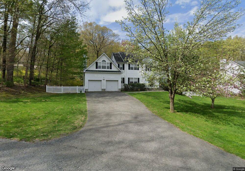 24 Woodybrook Ln, Croton On Hudson, NY 10520 - photo 1