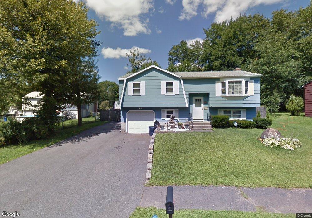 24 Deer Run Rd, Meriden, CT 06451 - photo 1