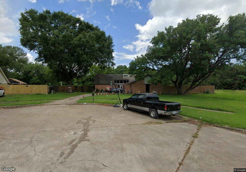 7675 Athlone Dr, Houston, TX 77088 - photo 1