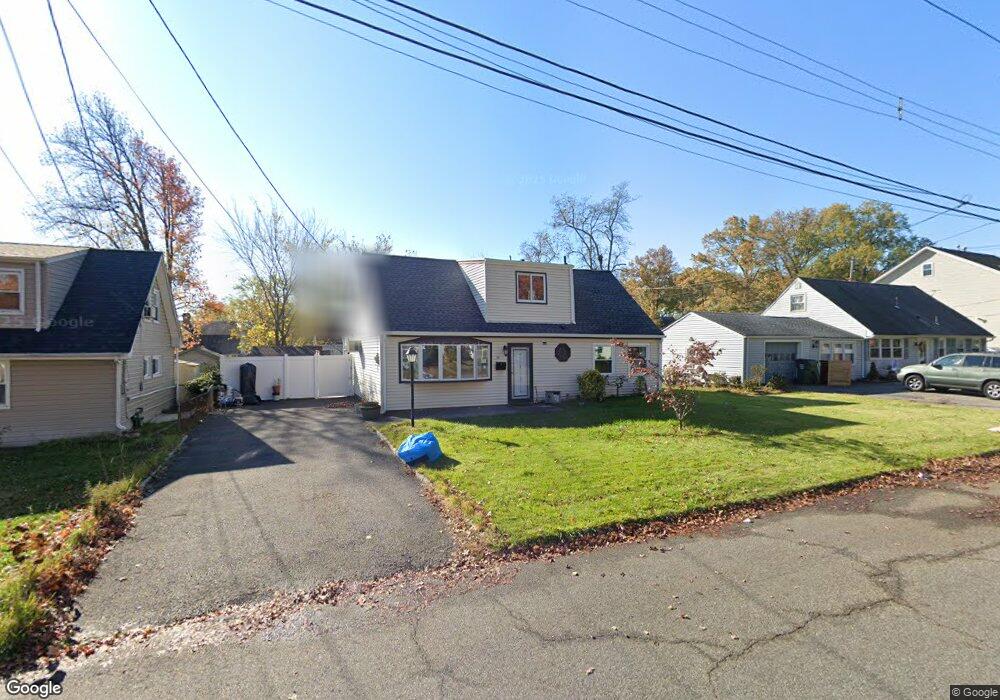 10 W Arthur Place, Iselin, NJ 08830 - photo 1