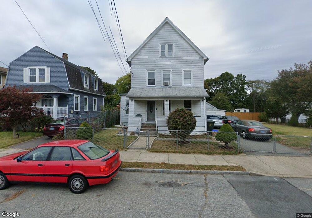 105 School St, New London, CT 06320 - photo 1