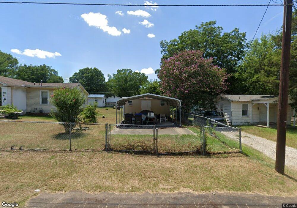 511 Arkansas St, Longview, TX 75601 - photo 1