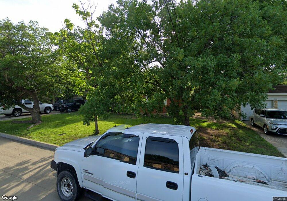 872 Dora St, Bedford, TX 76022 - photo 1