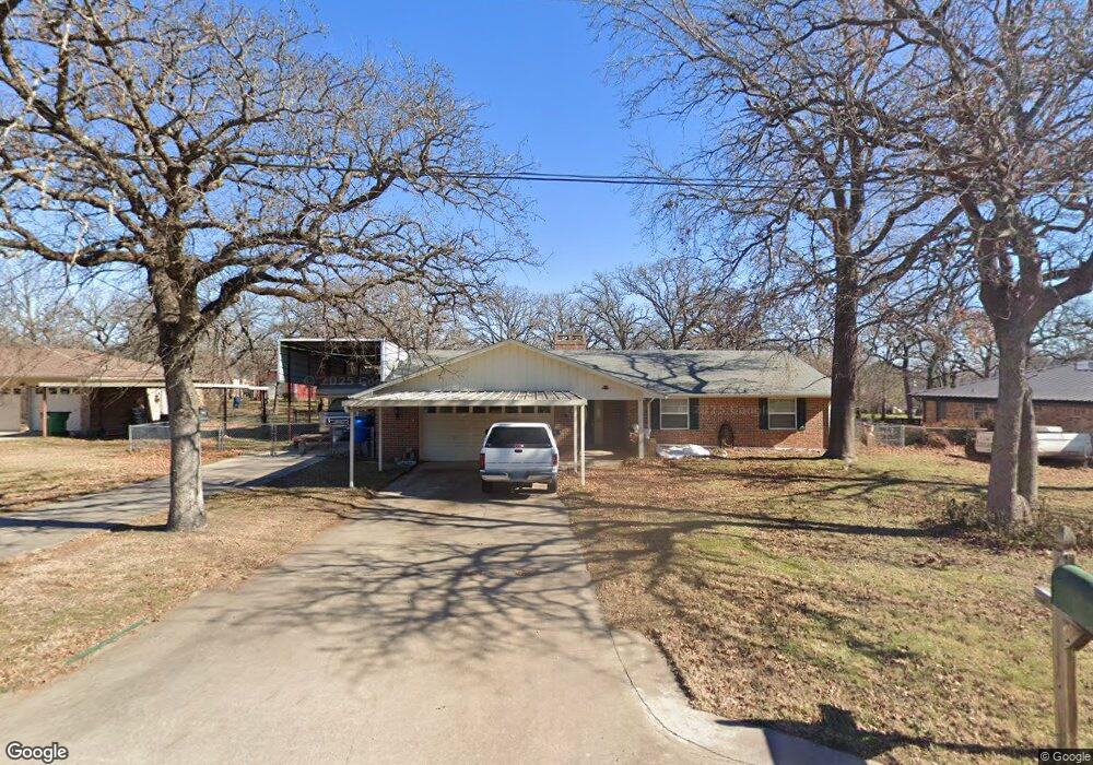 2605 Royal Ln, Granbury, TX 76049 - photo 1