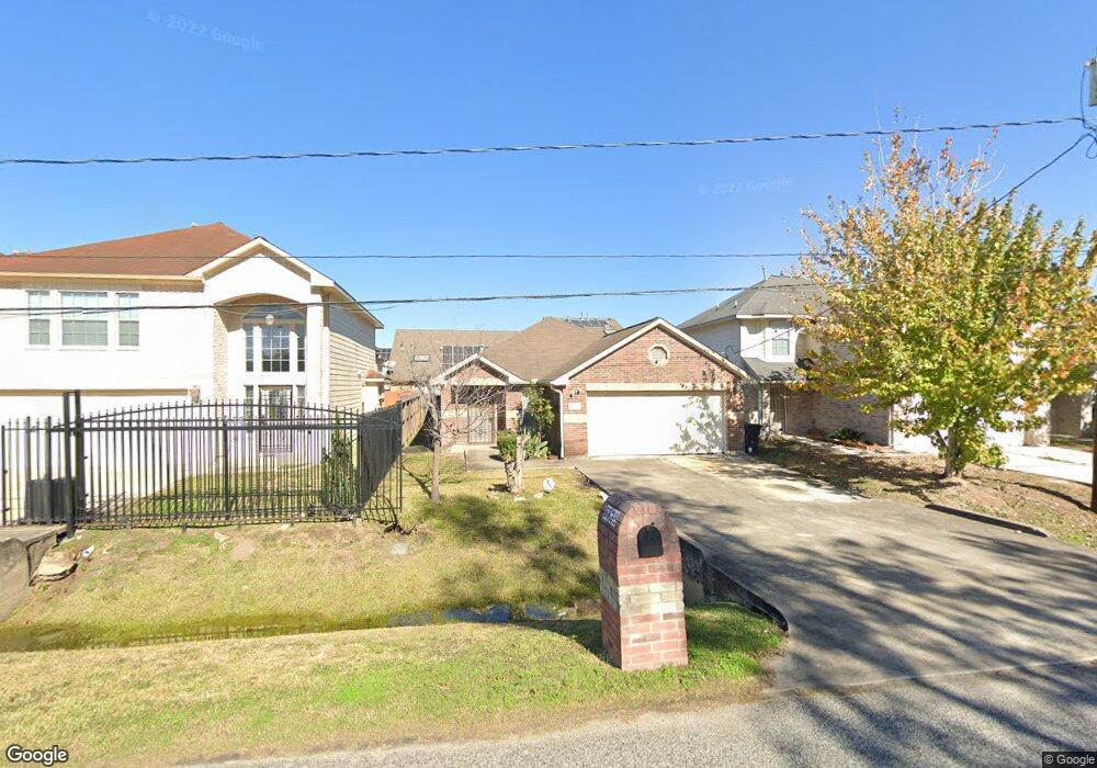 5839 Tautenhahn Rd, Houston, TX 77016 - photo 1