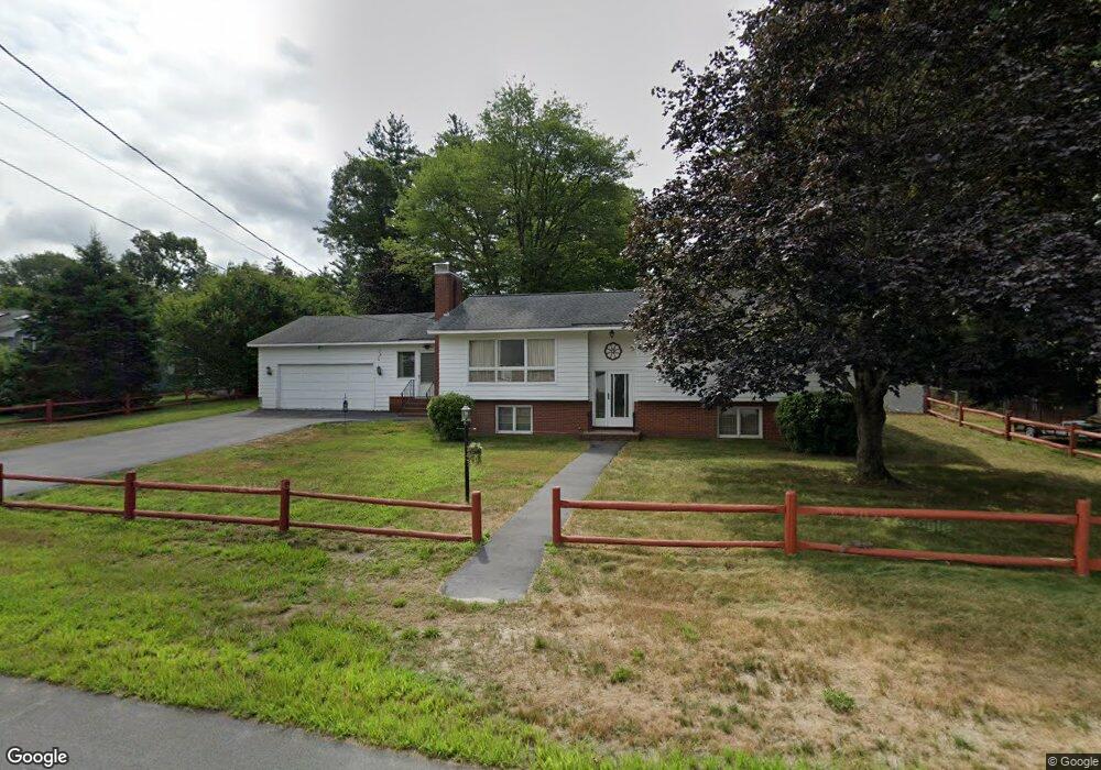 10 Tamarack St, Hudson, NH 03051 - photo 1