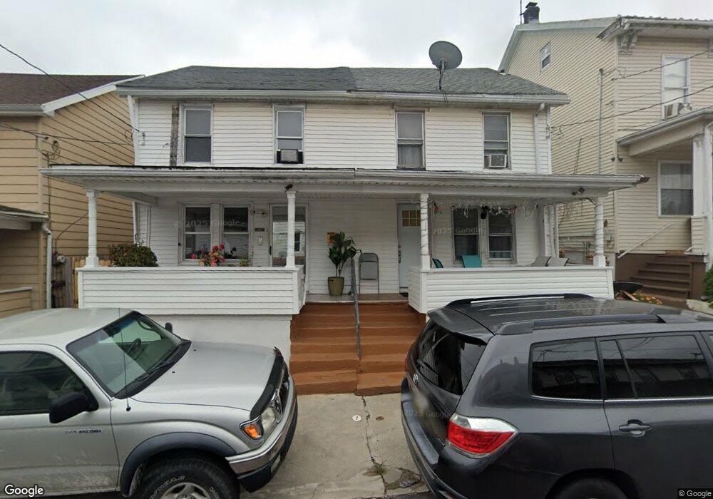 328 E Juniper St, Hazleton, PA 18201 - photo 1