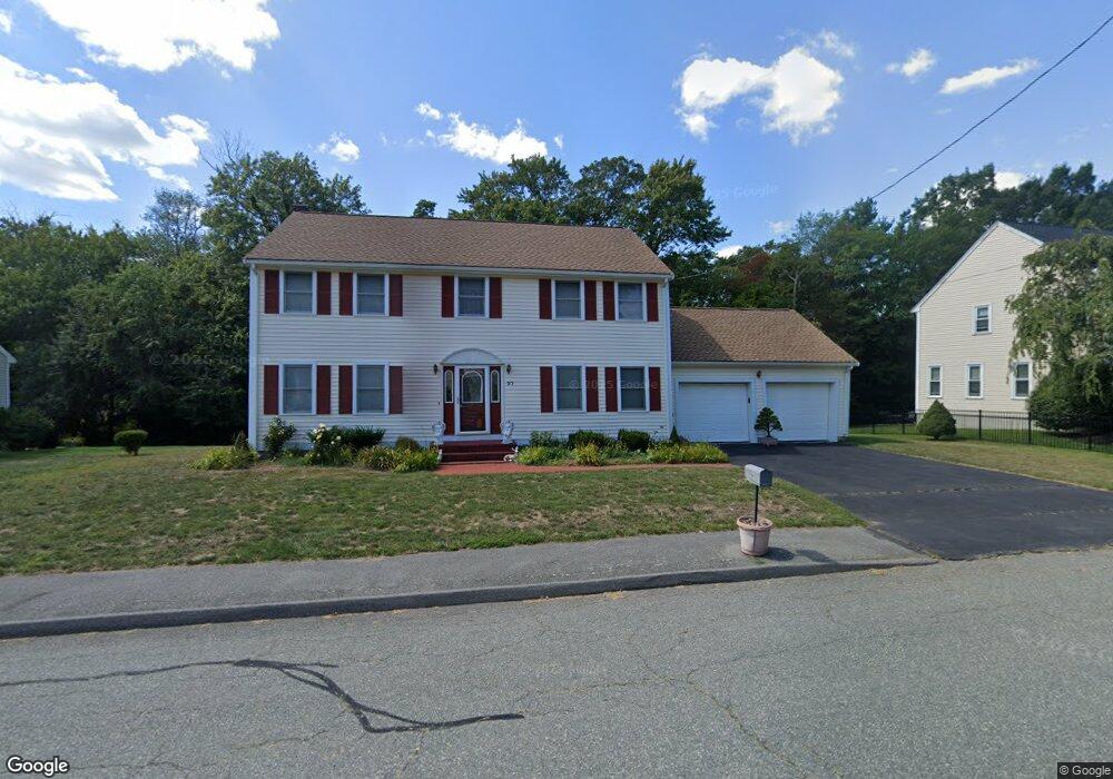 27 Concetta Sass Dr, Randolph, MA 02368 - photo 1