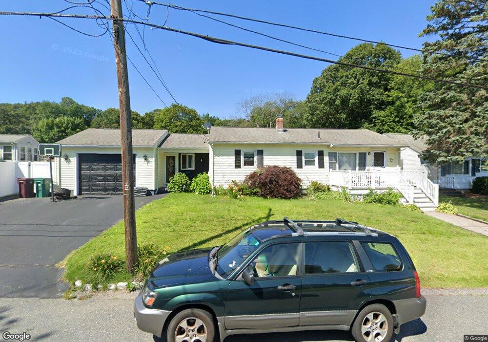 124 Flora Ave, Woonsocket, RI 02895 - photo 1