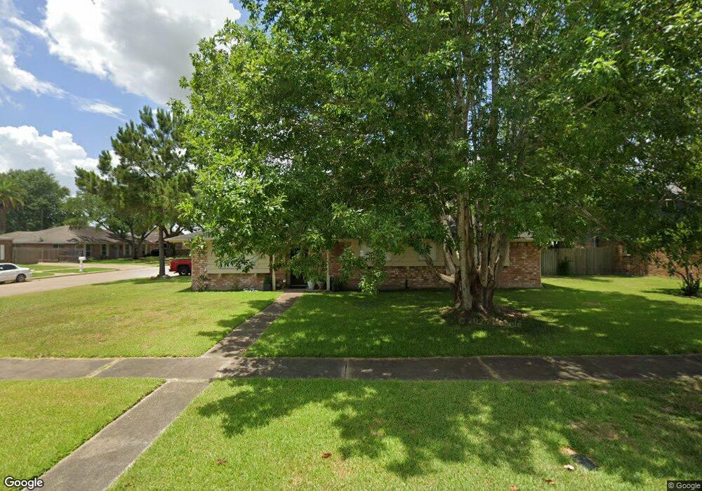 10950 Gulf Valley St, Houston, TX 77075 - photo 1