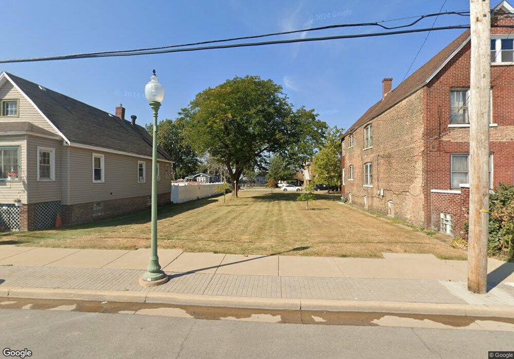 2242 Schrage Ave, Whiting, IN 46394 - photo 1