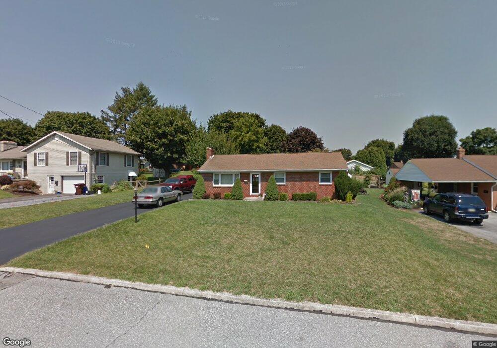 341 Town Dr, Greencastle, PA 17225 - photo 1