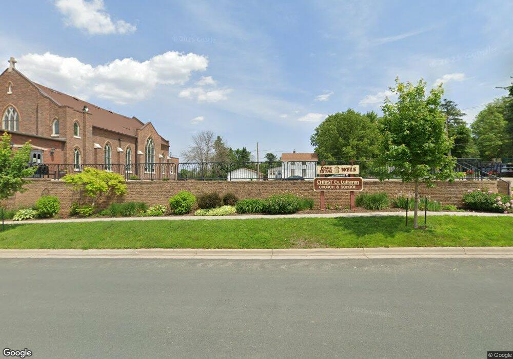 571 East Ave unit 4, Zumbrota, MN 55992 - photo 1