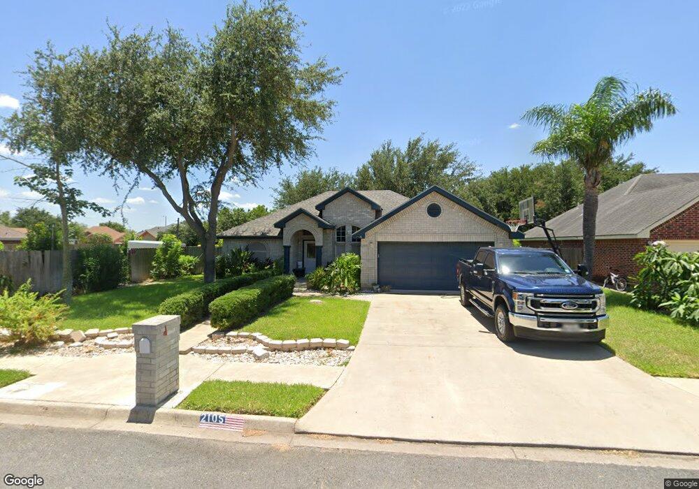 2105 Highland Dr, Weslaco, TX 78596 - photo 1