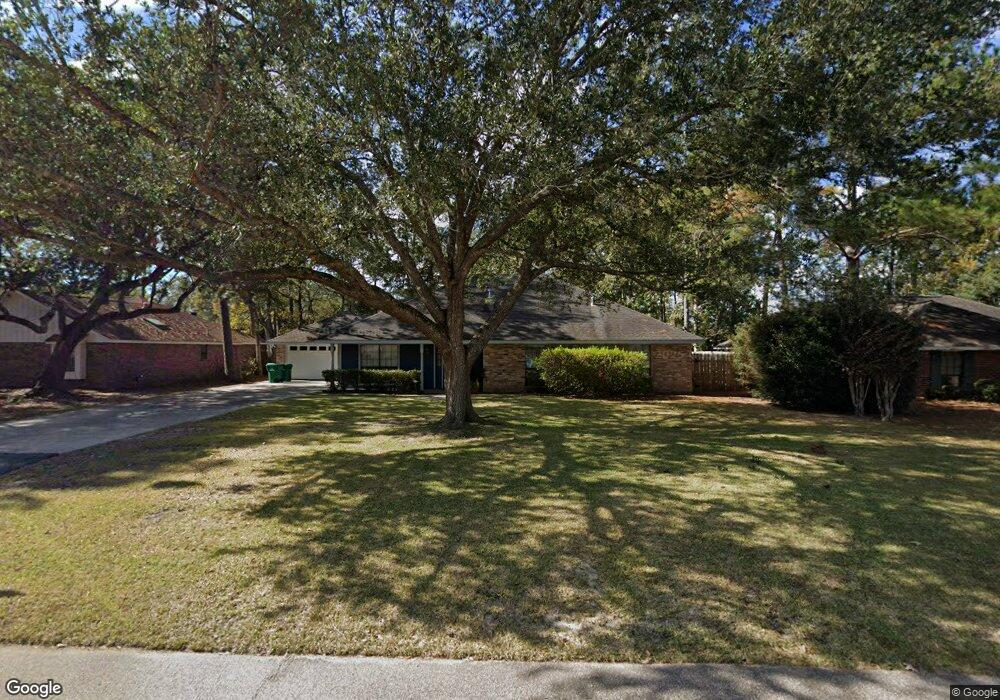 205 E Queensbury Dr, Slidell, LA 70461 - photo 1