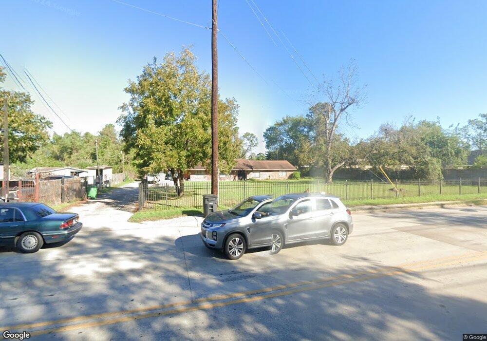 2324 W Little York Rd, Houston, TX 77091 - photo 1