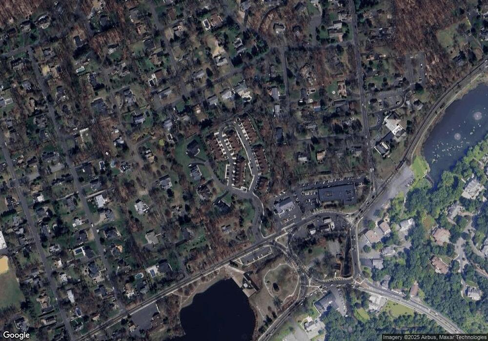 38 Schmidt Cir, Watchung, NJ 07069 - photo 1