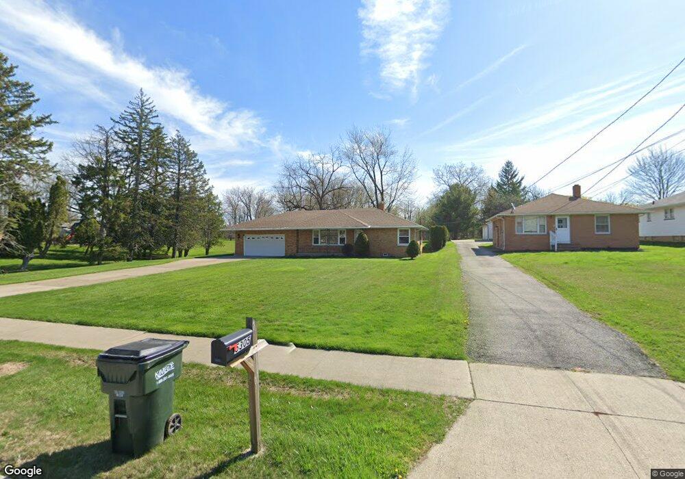 5301 Bartlett Rd, Bedford, OH 44146 - photo 1