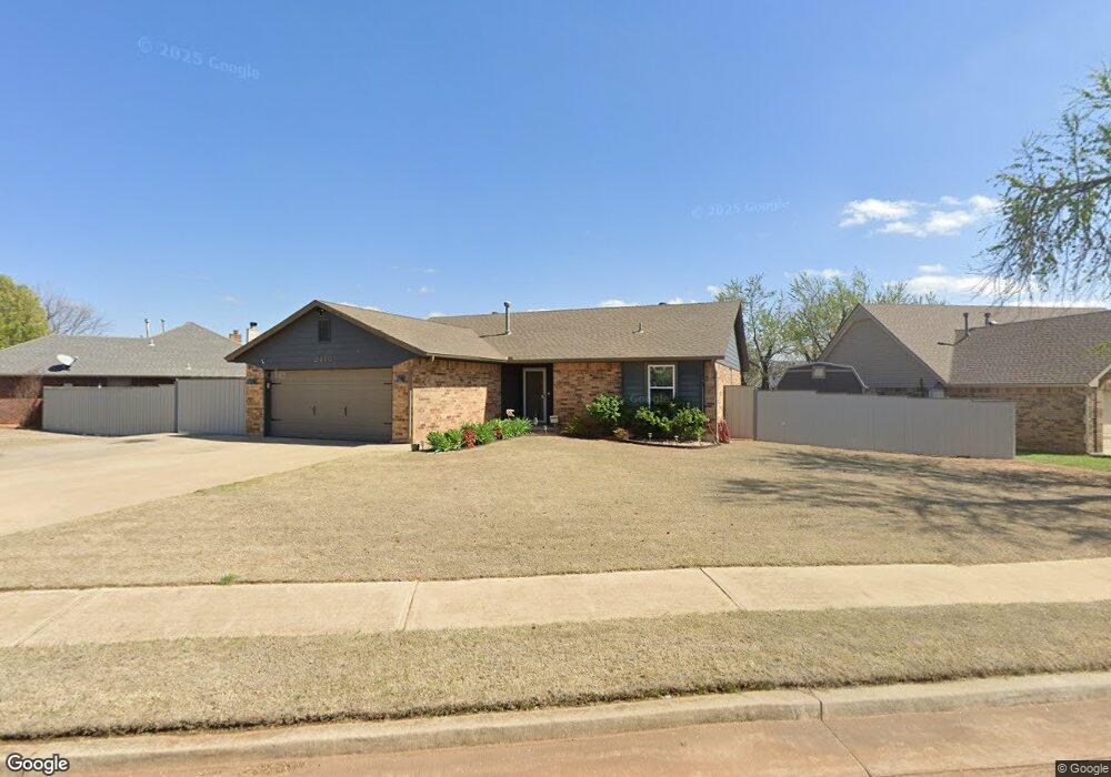 2416 E Park Place, Moore, OK 73160 - photo 1