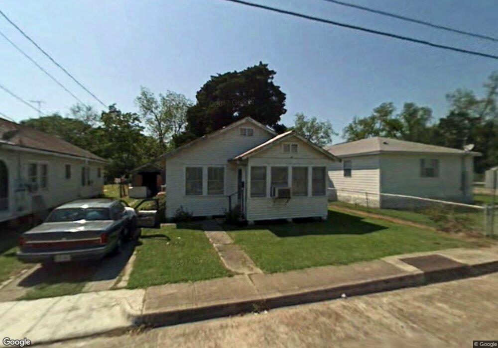 210 Columbus St, Houma, LA 70360 - photo 1