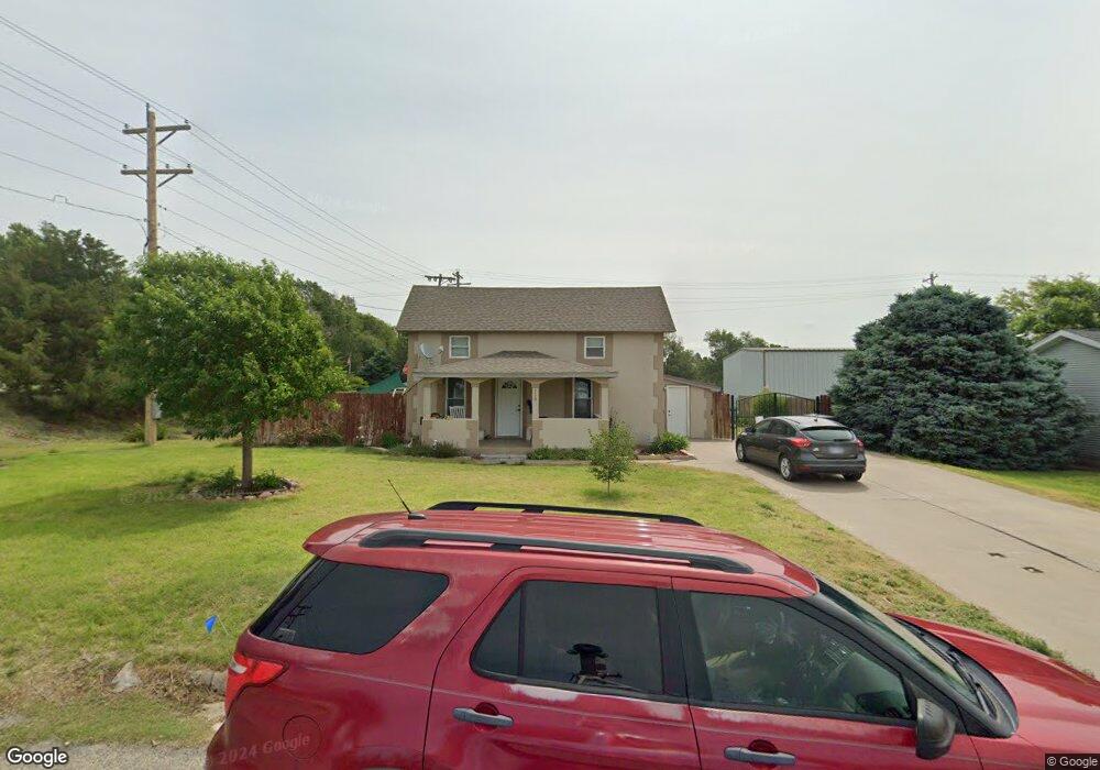 110 N 4th St, Cimarron, KS 67835 - photo 1