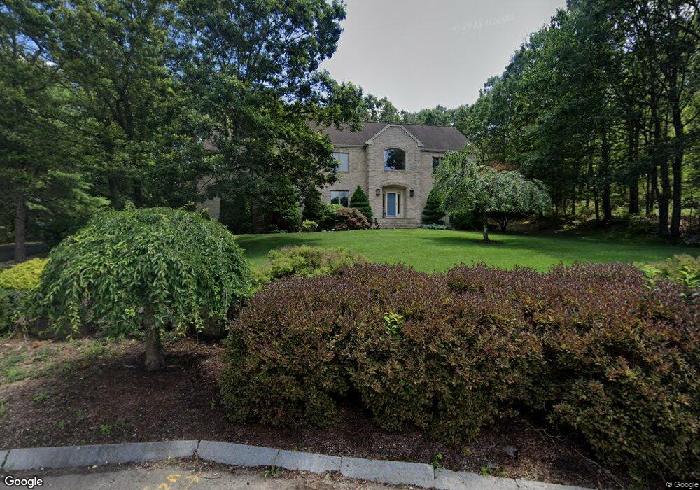 11 Sumac Ln, Sharon, MA 02067 - photo 1