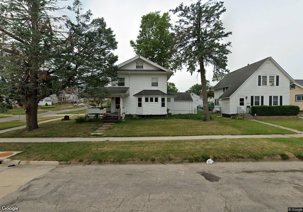 1601 B Ave NW, Cedar Rapids, IA 52405 - photo 1
