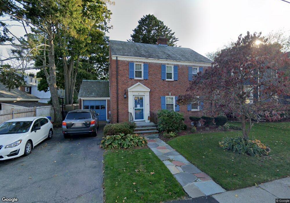 81 Clinton Place, Newton Center, MA 02459 - photo 1