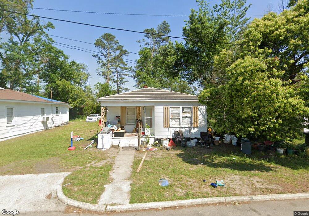 612 Daughtry Ave S, Douglas, GA 31533 - photo 1
