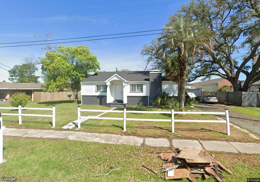 208 Brundrette St, Lake Charles, LA 70605 - photo 1