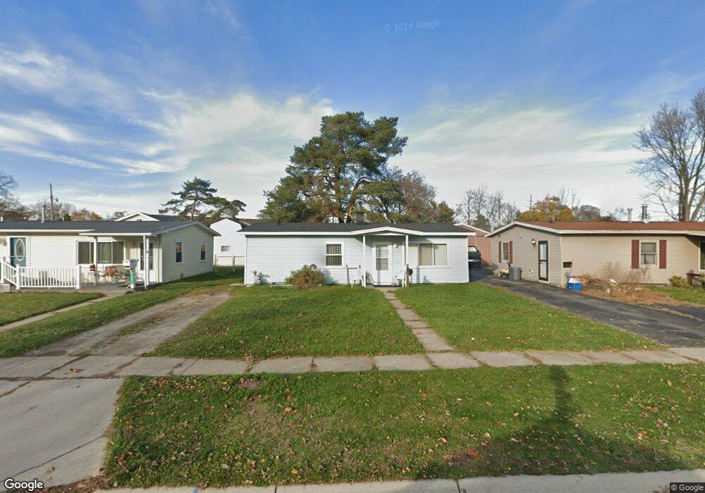 2517 Locust St, Port Huron, MI 48060 - photo 1