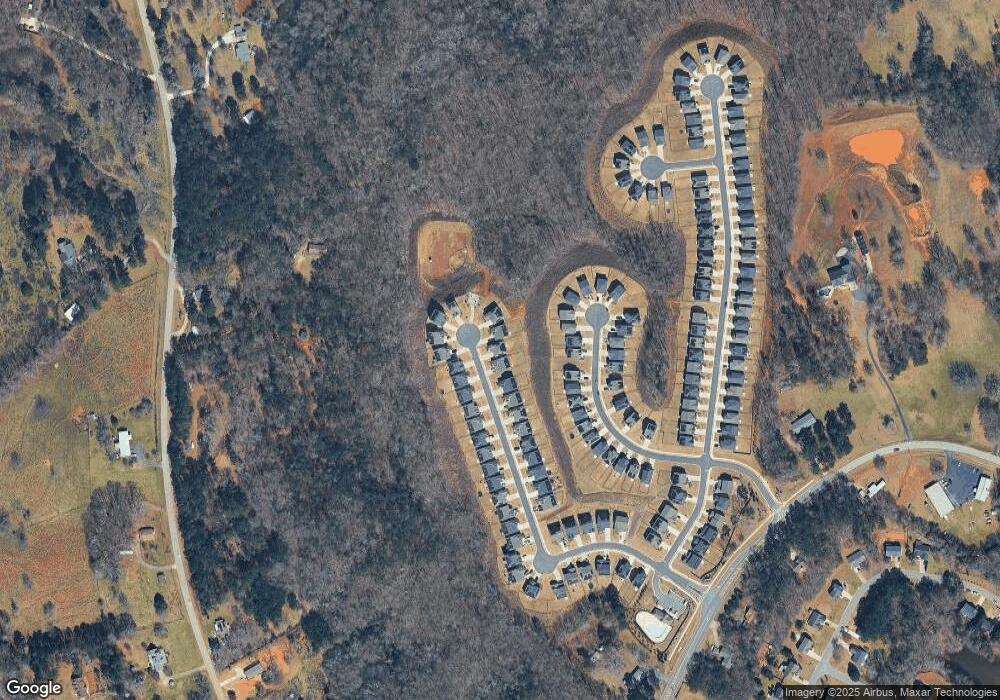 252 Hackberry Ave, Commerce, GA 30529 - photo 1