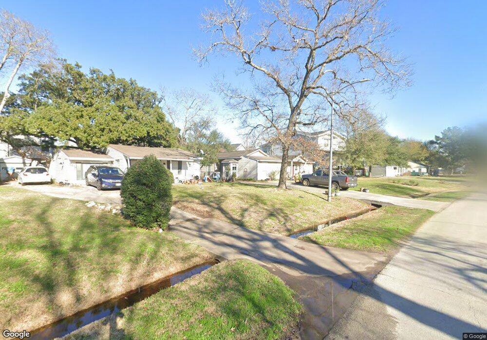 942 Althea Dr, Houston, TX 77018 - photo 1