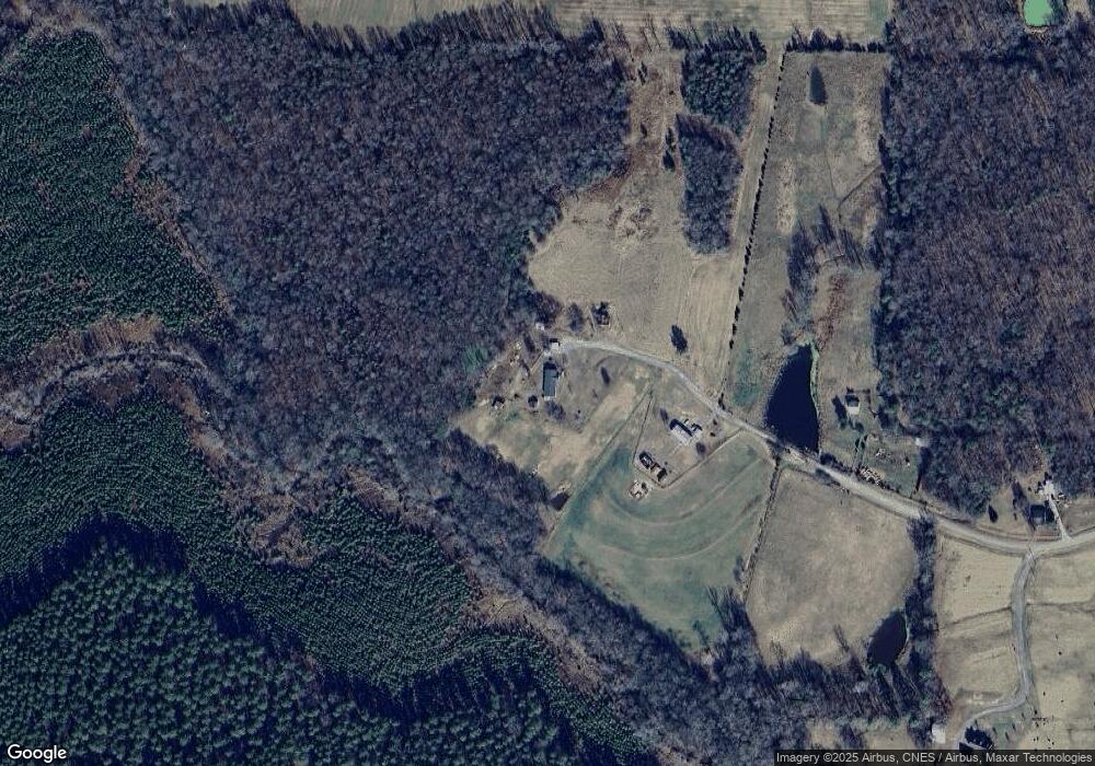 565 Bruce Phillips Rd, Siler City, NC 27344 - photo 1