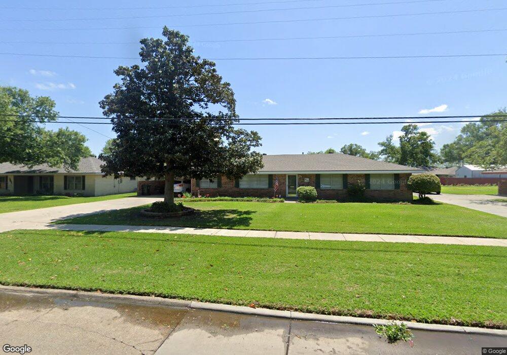595 Jefferson Dr, Lake Charles, LA 70605 - photo 1