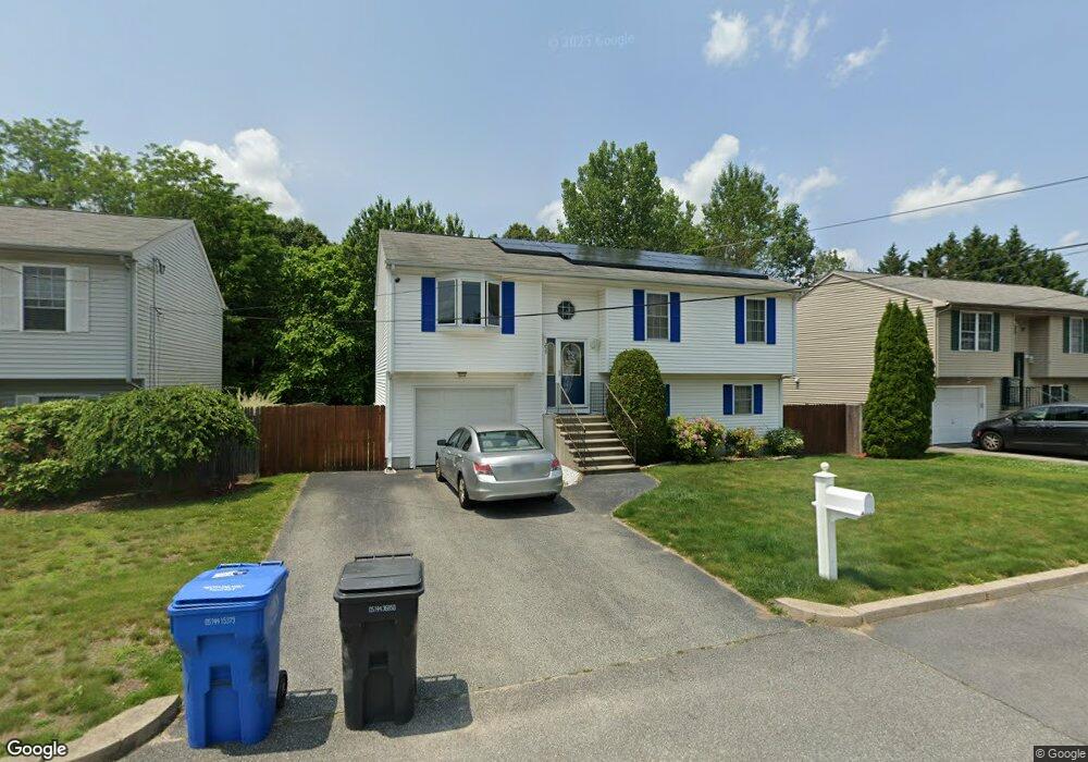 259 Hazelton St, Cranston, RI 02920 - photo 1