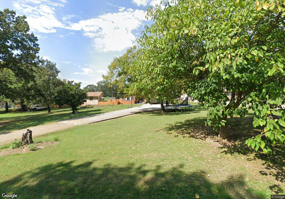 610 Suzanne St, Muldrow, OK 74948 - photo 1