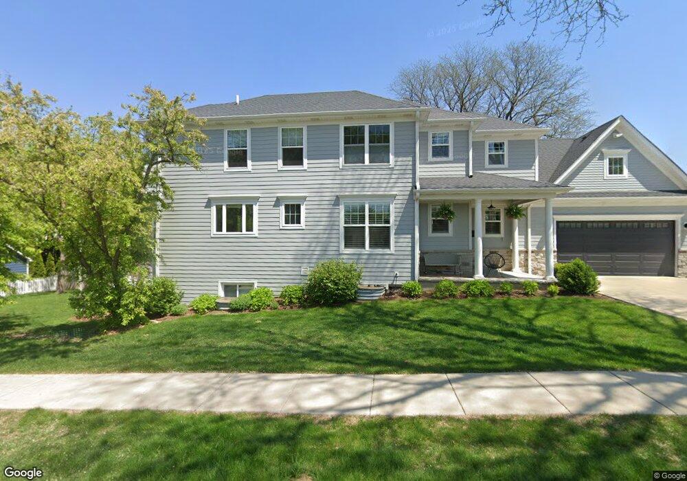 425 S Chase St, Wheaton, IL 60187 - photo 1