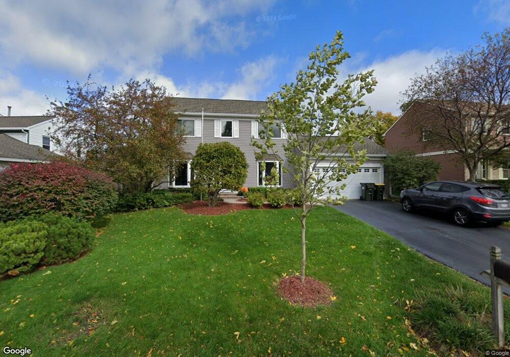 921 Brandt Dr, Lake In the Hills, IL 60156 - photo 1