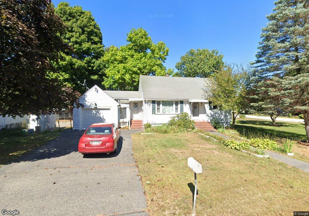 80 Winchester St, Portsmouth, NH 03801 - photo 1