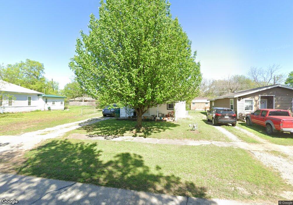 411 N Ross St, Sapulpa, OK 74066 - photo 1