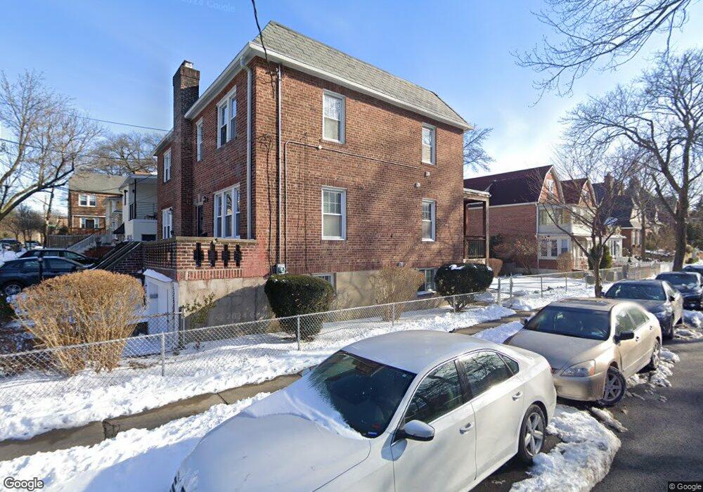 370 W 262nd St unit 1, Bronx, NY 10471 - photo 1